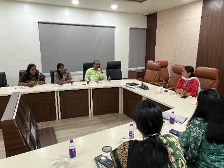 K.K. Wagh English School Visit to S.B. Patil Public School